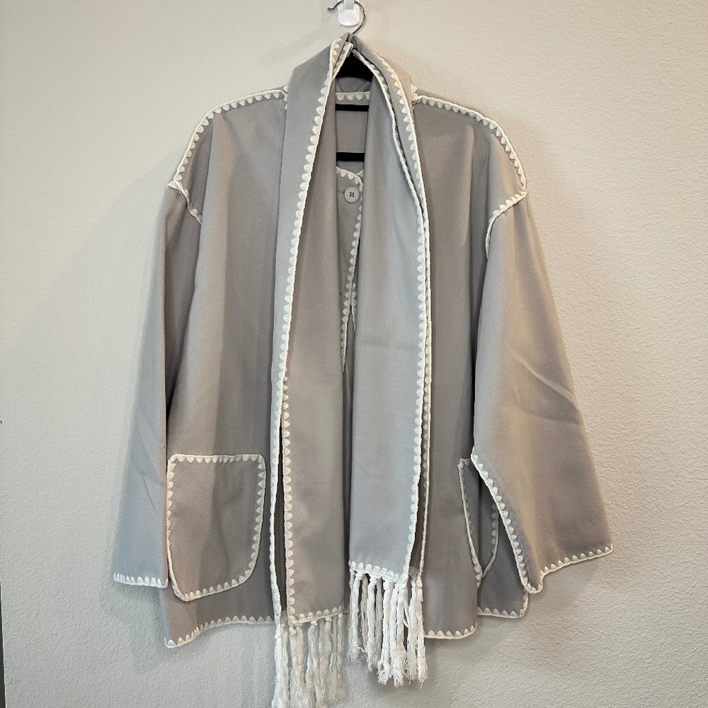 Wool blend coat with scarf in light grey